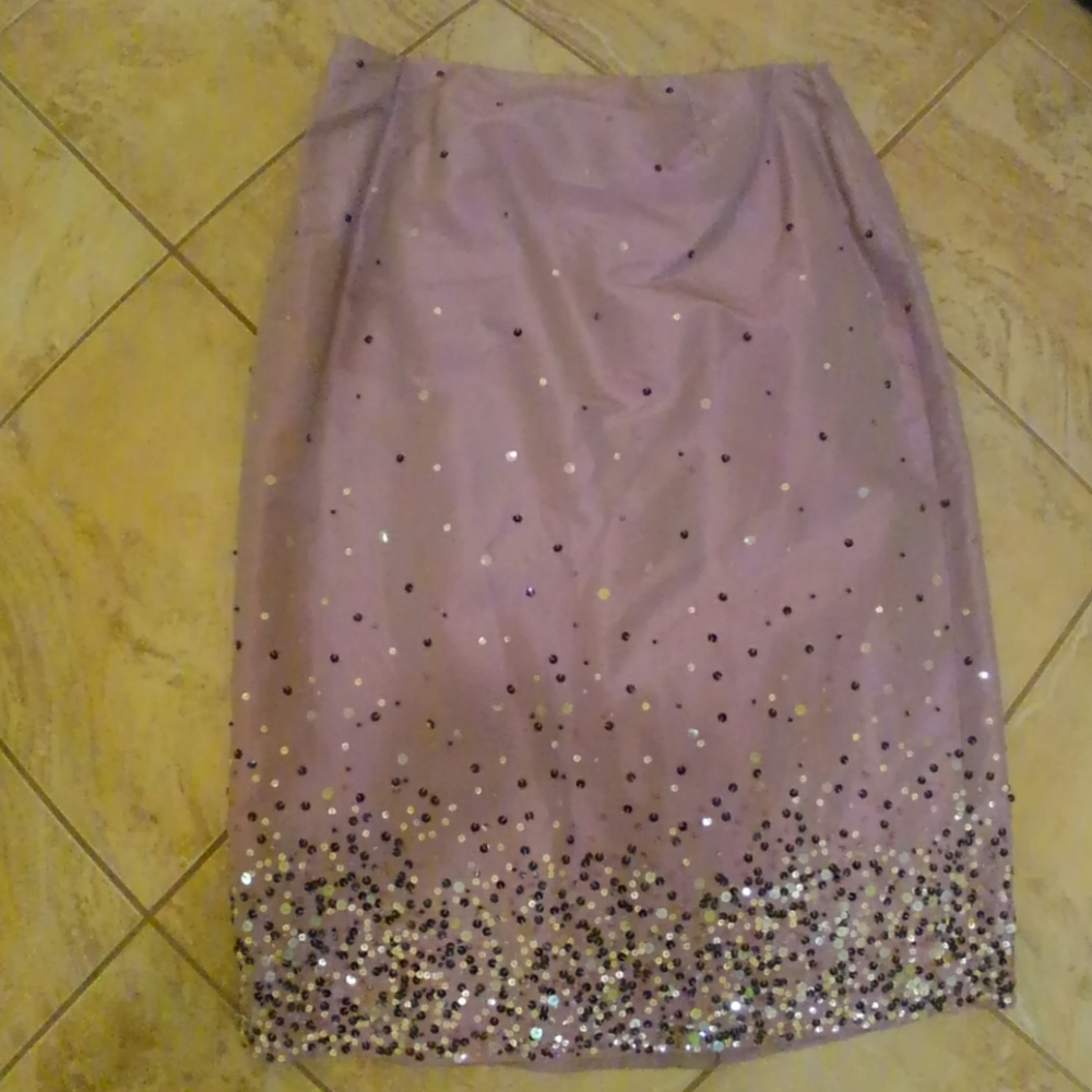 Ann Taylor Size 4 Purple Skirt with sequence.